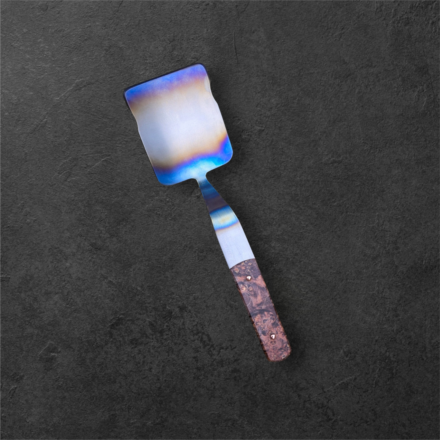 Titanium Spatuala